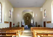 Achkarren, Blick zum Altar in der Kirche St.Georg, M�rz 2020