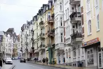 Architektonisch ist die Toosb�ystra�e eine der Prachtstra�en von Flensburg. Die Stra�e entsand um 1900 und erhielt ihren Namen nach der Flensburger Oberb�rgermeister Wilhelm Friedrich Christian Toosb�y (1831-1898). Aufnahme: 2. Mai 2020.