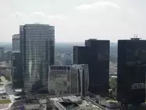Paris. Ein Teil der Skyline des Sadtteils La Defense aufgenommen vom Grand Arche. Foto vom 20.07.2006.