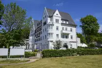Das Strandhotel Gl�cksburg im Ortsteil Sandwig. Aufnahme: 3. Juni 2020.