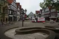 Rinteln, historische Fachwerkh�user am Marktplatz (10.05.2010)