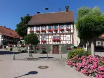 M�nklingen, Fachwerk Rathaus in der Dorfstra�e (01.07.2018)