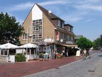 Nordseebad B�sum, Ortsansicht, 22. 7. 2006