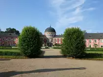 Veltrusy / Weltrus, Barockschlo� erbaut bis 1716 durch Wenzel Graf Chotek von Chotkow (28.06.2020) 