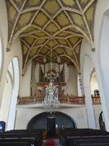 Melnik, Orgelempore in der kath. Pfarrkirche St. Peter und Paul (28.06.2020)