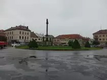 Novy Bydzov / Neubidschow, Mariens�ule von 1716 am Masarykovo Namesti (29.06.2020)