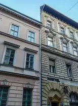 Das  zweidimensionale Haus  in der G�nczy P�l utca im IX Bezirk (Ferencv�ros/Franzstadt) von Budapest (ist nur eine T�uschung :) ). Fotodatum: M�rz 2019.