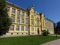 Litovel / Littau, Sokolovna Schule an der Kollarova Stra�e (01.08.2020)