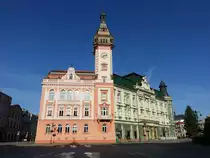 Krnov / J�gerndorf, Rathaus und Sparkasse am Hauptplatz Hlavni Namesti (02.08.2020)
