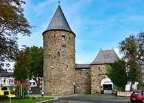 Wasemer Turm (im 16. und 17. Jahrhundert als Gef�ngnis genutzt) mit Neutor in Rheinbach - 18.08.2020
