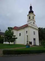 Milonice / Millonitz, Pfarrkirche St. Peter und Paul, erbaut von 1805 bis 1807 unter Johann I. Josef von Liechtenstein (04.08.2020)