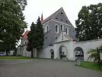 Malacky / Malatzka, Franziskanerkirche zur unbefleckten Empf�ngnis, erbaut bis 1653 durch Graf Pavol Palffy (05.08.2020)