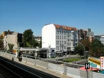 Blick aus der S-Bahn auf die M�llerstrasse in Wedding. 16. 7. 2007