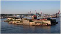 Die Hafeneinfahrt nach G�teborg wurde in fr�heren Zeiten von Nya �lvsborgs F�stning aus bewacht. 09.05.2008