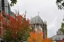 Blick zum Dom von Aachen von der Hartmannstra�e am Elisenbrunnen am 09. Oktober 2020.