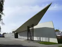 Weil am Rhein, das ehemalige Feuerwehrhaus der Vitra-Betriebsfeuerwehr, Architektin war Zaha Hadid (1950-2016), jetzige Nutzung f�r Veranstaltungen und Ausstellungen, Okt.2020