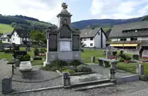 Oberried, Denkmal f�r die Gefallenen der beiden Weltkriege, Sept.2020