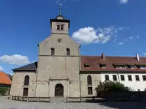 Klosterkirche Wechterswinkel, dreischiffige sp�tromanische Basilika, erbaut ab 1179 (08.07.2018)