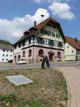 Fluorn, Fachwerk Rathaus in der Hauptstra�e (19.08.2018)