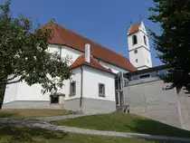 Herrenzimmern, kath. Pfarrkirche St. Jakobus, erbaut bis 1747, Erweiterung nach Osten im Jahr 1995 (19.08.2018)