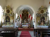 Burgellern, Alt�re in der katholische Filialkirche St. Magdalena und Katharina, erbaut 1716 von Gregor Finsterwalder (14.10.2018)