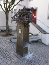 Wangen im Allg�u, Skulptur verdruckter Allg�uer von Johann Michael Neustifter (20.02.2021)