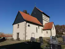 Serrfeld, kath. St. Maria Kirche, fr�hgotische Chorturmkirche, erbaut im 14. Jahrhundert (15.10.2018)