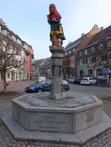 L�ffingen, Hexenbrunnen in der Kirchstra�e (25.12.2018)