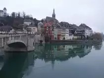 Laufenburg (Baden), Ausblick auf die H�user entlang der Hauptstra�e und die Hl. Geist Kirche (31.12.2018)