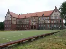 Gniezno / Gnesen, Skola Podstawowa in der Swietego Jana Stra�e (12.06.2021)