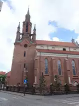 Kalisz / Kalisch, Pfarrkirche St. Nikolaus, gotische Staffelkirche, erbaut um 1350 von F�rst Boleslaw, barocker Umbau 1612 von Albin Fontana, neugotischer Turm erbaut 1874 (13.06.2021)
