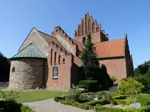 S�by, evangelische Kirche, romanisches Kirchenschiff und Chor aus Feld- und Schwemmsteinen (17.07.2021)