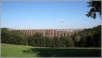 Die G�ltzschtalbr�cke ist mit einer L�nge von 574 m und einer H�he von 78 m die gr��te Ziegelbr�cke der Welt. 13.09.2006