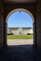 Schloss Augustenburg in Nordschleswig (S�nderjylland) ist die gr��te und einheitlichste Barockanlage im s�dlichen D�nemark und nach Schloss Gottorf in der Stadt Schleswig der zweitgr��te erhaltene Residenzbau im einstigen Herzogtum Schleswig. Aufnahme: 9. Juni 2021.
