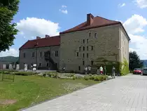 Sanok, k�nigliche Schloss, erbaut im 16. Jahrhundert, heute Museum mit kunsthandwerklichen Erzeugnissen (17.06.2021)
