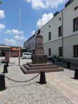 Krosno, Denkmal f�r Josef Pilsudski in der Blich Stra�e (17.06.2021)