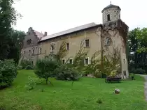 Wasserschlo� D�bsch�tz, erbaut im 12. Jahrhundert, 1876 umgebaut durch den preu�ischen Kriegsminister Albrecht Graf von Roon (16.09.2021)