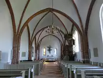 Faxe, Innenraum der evangelischen Kirche, Kanzel von Eijler Abelsen, sp�tgotische Kalkmalereien von 1520 (19.07.2021)
