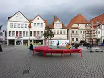 Hameln, H�user und Brunnen am Marktplatz (06.10.2021)