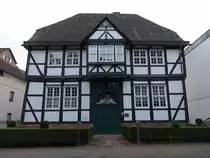 Holzminden, altes Abthaus, erbaut 1663 f�r Hermannus Toppius (06.10.2021)