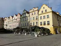 Jelenia Gora / Hirschberg, Giebelh�user am Plac Ratuszowy (11.09.2021)