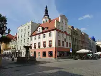 Swidnica / Schweidnitz, Geb�ude am Rynek Platz (11.09.2021)