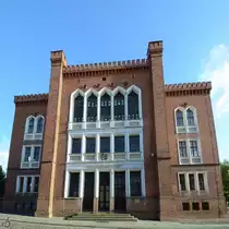 Das historisches Geb�ude der Evangelischen Schule Peeneburg wurde von 1850 – 1852 im neugotischen Stil erbaut. (Anklam, August 2013)