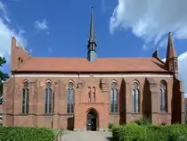 Die Klosterkirche St. Johannis in Neubrandenburg wurde im 13. Jahrhundert gebaut. (August 2013)