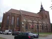 Darlowo / R�genwalde, Pfarrkirche St. Marien, gotische dreischiffige Basilika, erbaut im 14. Jahrhundert (01.08.2021)