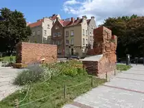 Gdansk / Danzig, Teil der alten Stadtmauer in der Slodownikow Stra�e (02.08.2021)