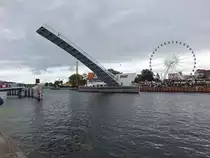 Gdansk / Danzig, ge�ffnete Olowianka Br�cke (02.08.2021)