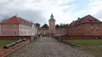 Lidzbark Warminski / Heilsberg, Vorburg mit Hotel Krasicki (03.08.2021)