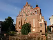 Reszel / R��el, Pfarrkirche St. Peter und Paul, erbaut von 1360 bis 1381, dreischiffige Hallenkirche (04.08.2021)