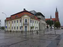 Bialystok, barockes Geb�ude am Plac Kosciuszki (04.08.2021)